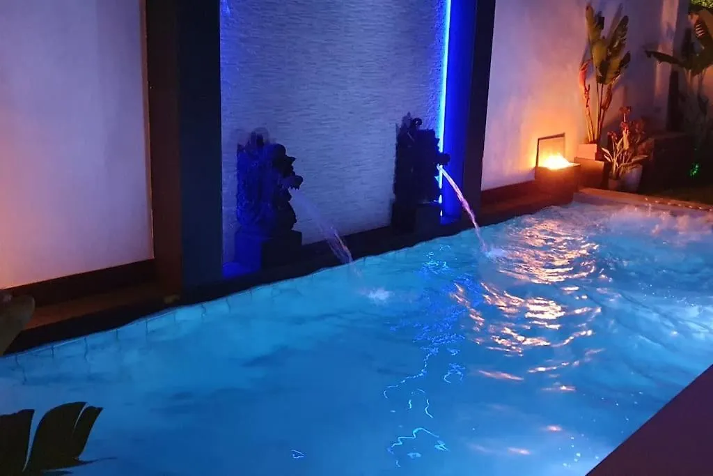 Guest house Modern Zen Bali Hotel Puerto Real Spain